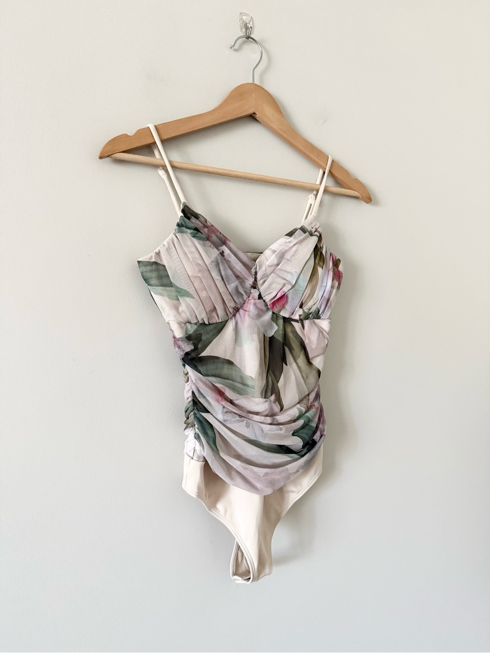 Express Body Contour Cream Bodysuit with Soft Pink and Sage Floral Accents S - Picture 2 of 5